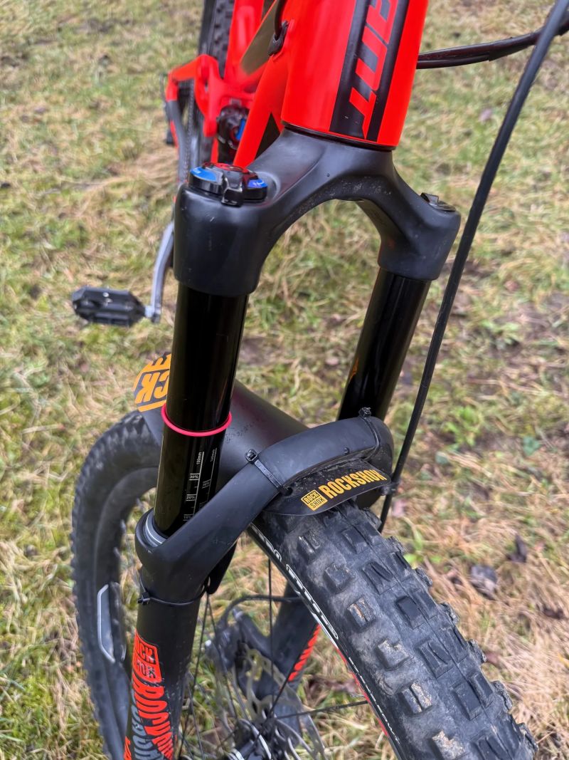 2 x Giant Reign 2 (S a M)