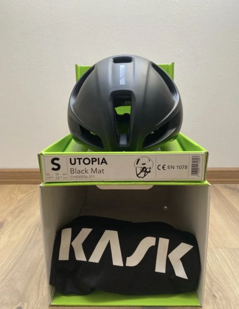 Kask UTOPIA Black Mat