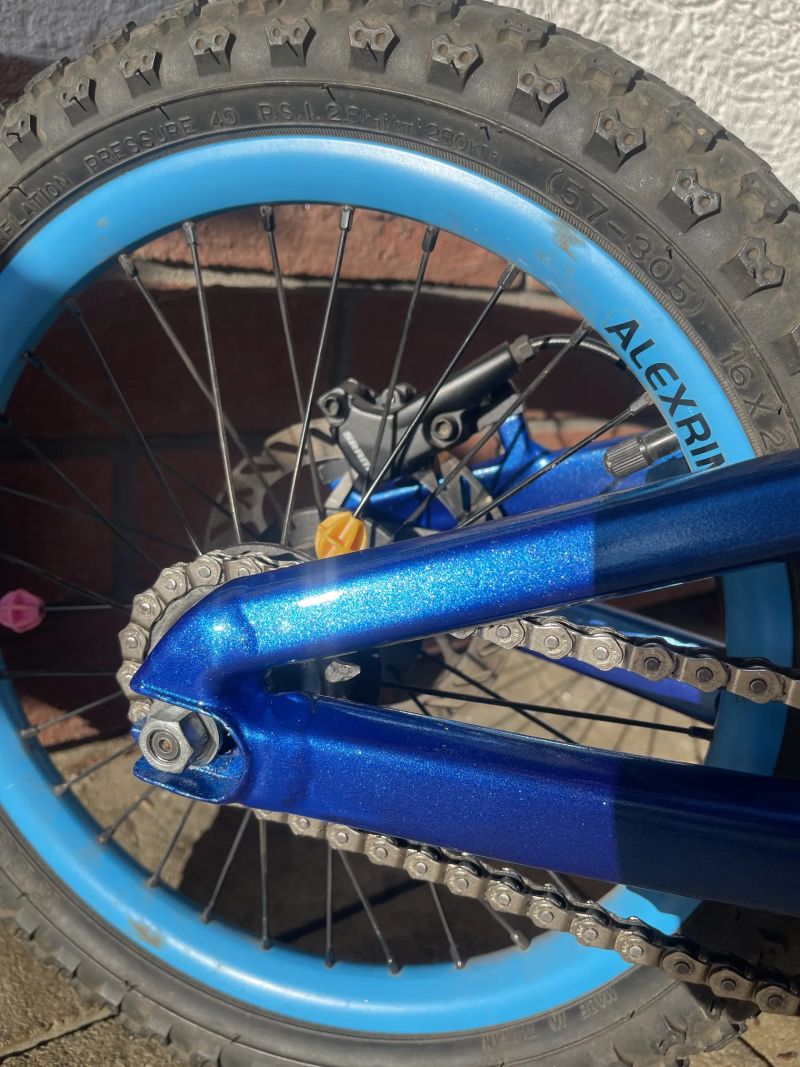 Canyon Offspring 16, podobné jako Helion 16 od Early Rider