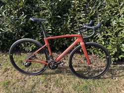 Specialized Specialized Roubaix SL8 Expert 2025