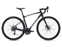 Gravel Giant Revolt 0, velikost M, model 2023, 2x11 Shimano GRX