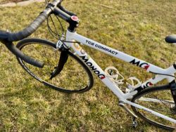 Monog TC2 compact, vel. 49 (S/M)