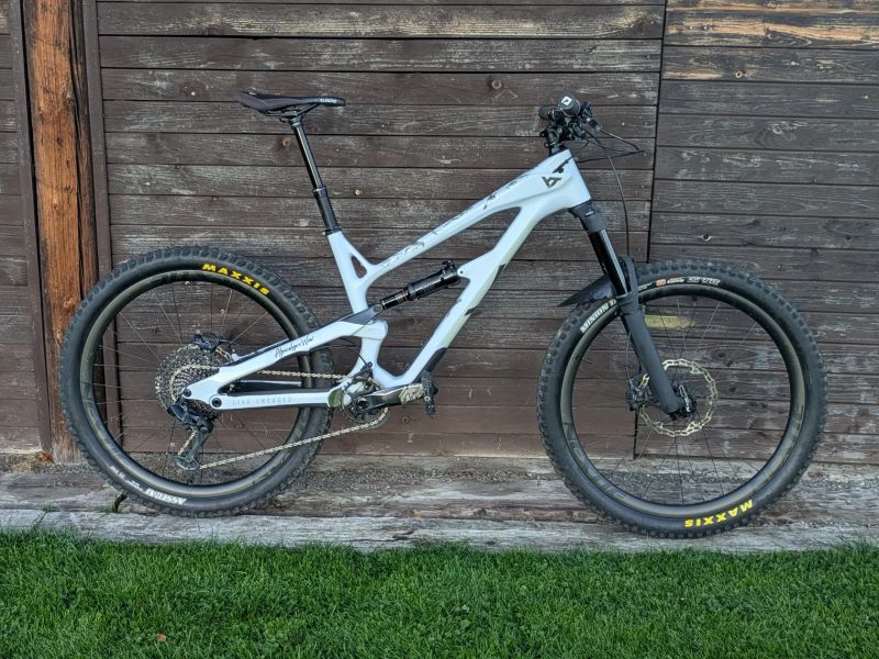 YT Industries Jeffsy