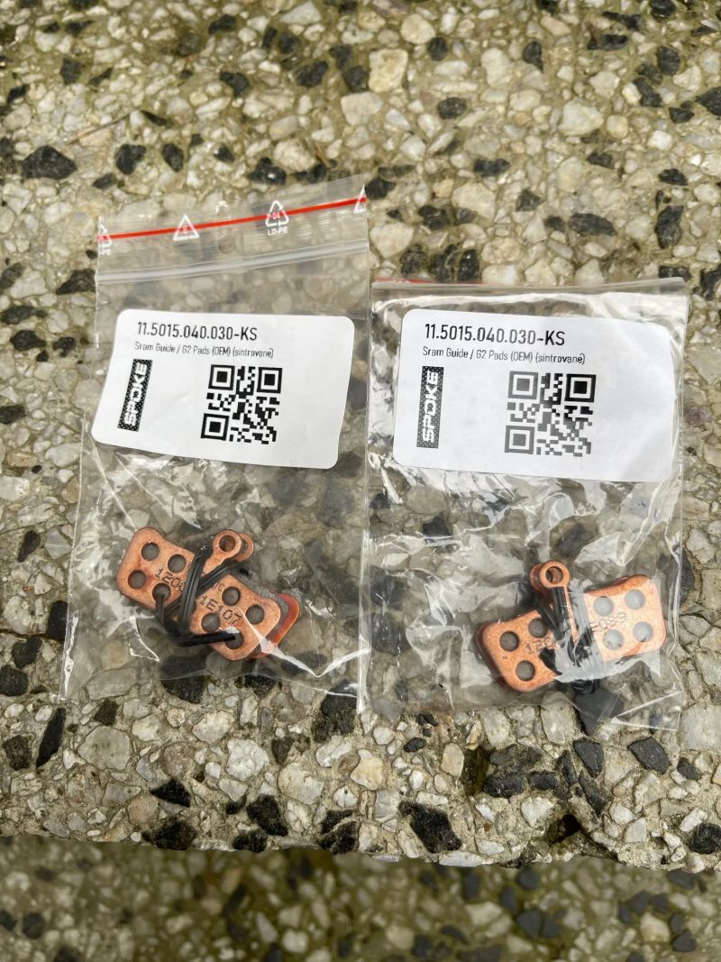 Specialized Stumpjumper Alloy S6, Sram NX, Brzdy G2 RSC, kotouče HS2 220/200