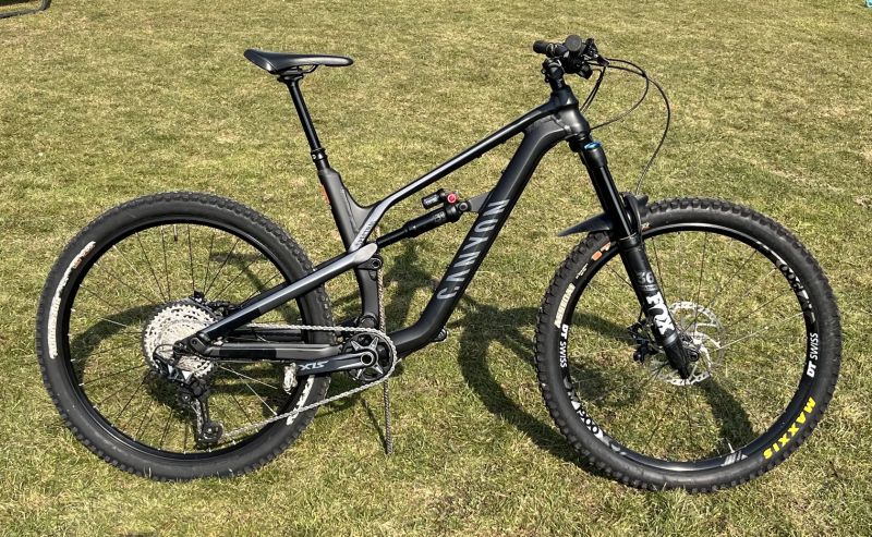 Canyon Spectral AL 6.0, velikost M, 27.5"