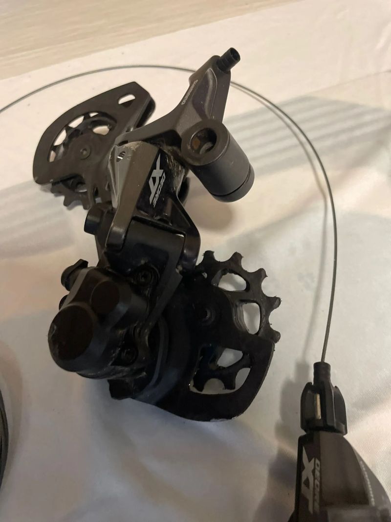Shimano XT přehazovačka a páka 1x12