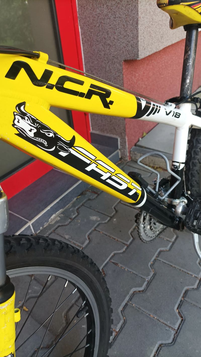 FAST N.C.R. V18 MTB