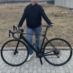 Canyon Ultimate CF SL s Shimano 105 Di