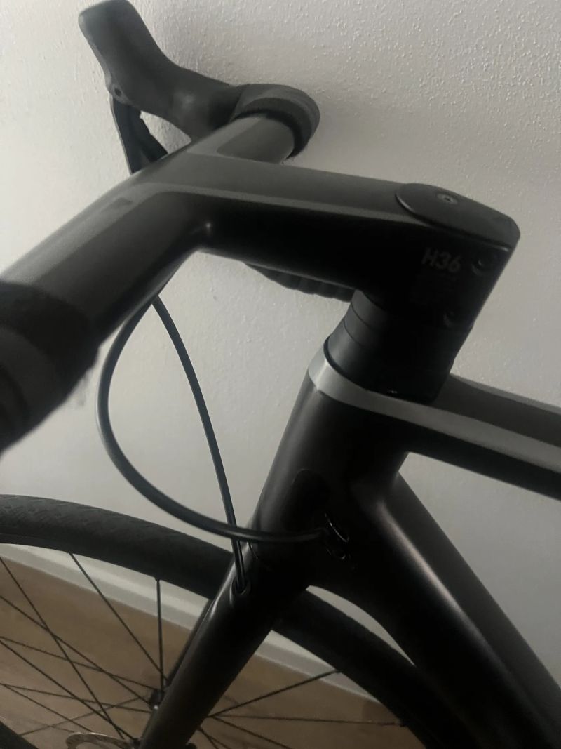 Canyon Ultimate CF SL s Shimano 105 Di