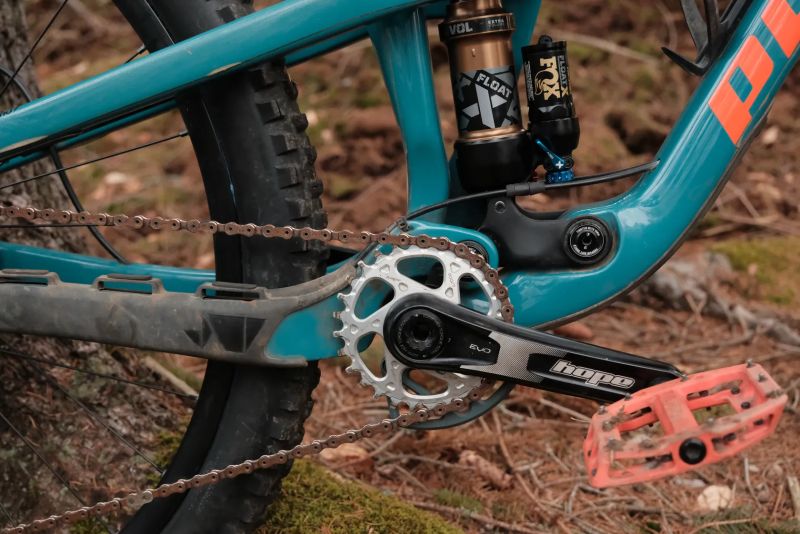 Propain HUGENE CF vel. M 