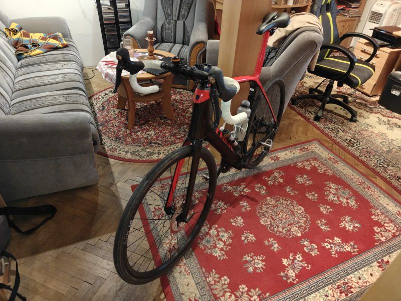 Silniční elektrokol Trek Domane+ LT