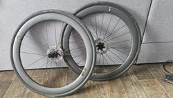 CSC Carbon výplety - 28 palců. 