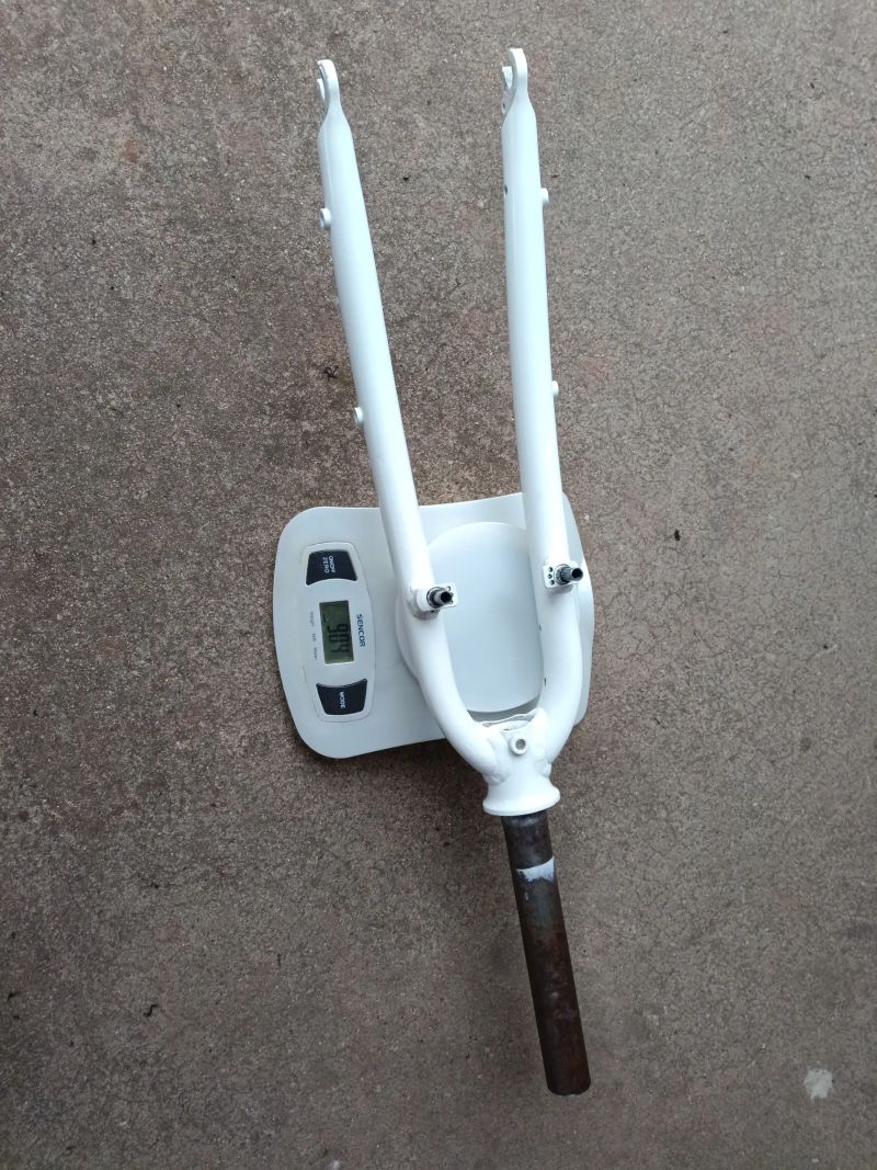 Pevná trekingová vidlice, ahead 1 1/8, V brzda