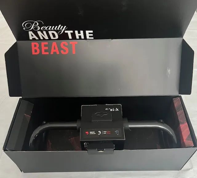 nová řídítka Fi’zi:k Cyrano R1