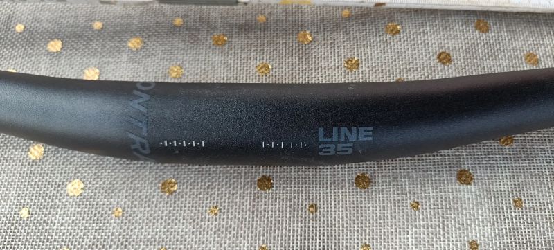 MTB řídítka Bontrager Line 35 + představec