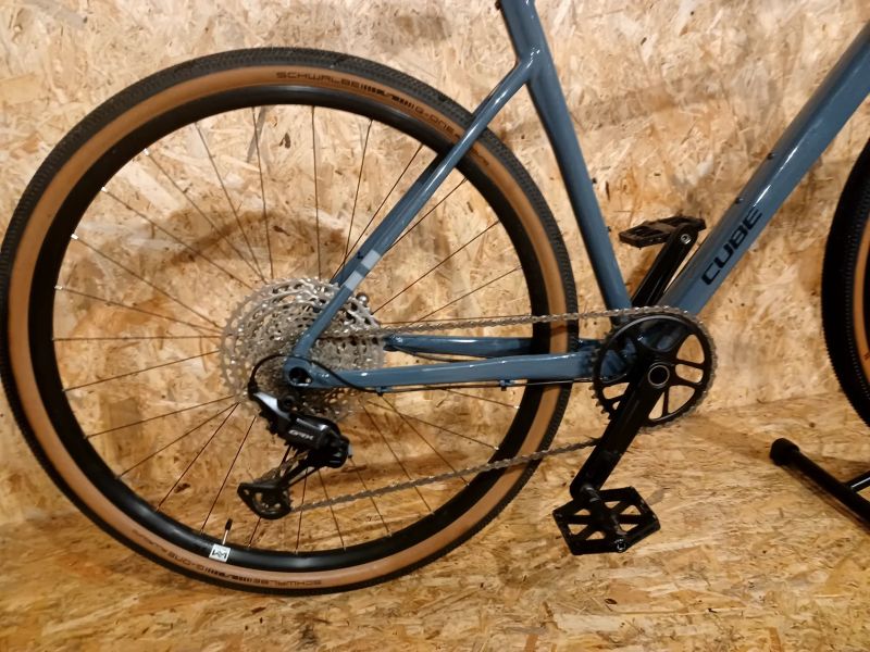 Cube Nuroad EX whale'n'black 2025