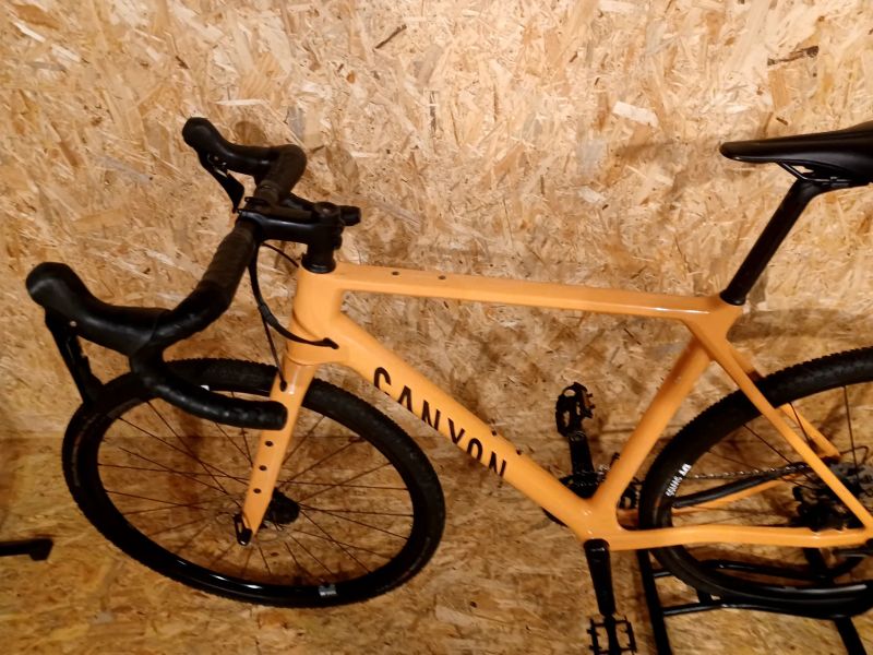 Canyon Grizl CF SL, velikost rámu L 