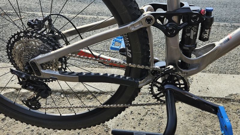 Banshee Bikes Phantom V3.0 L