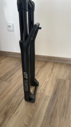 DT Swiss F232 One | Vidlice 100mm | BOOST 15x110