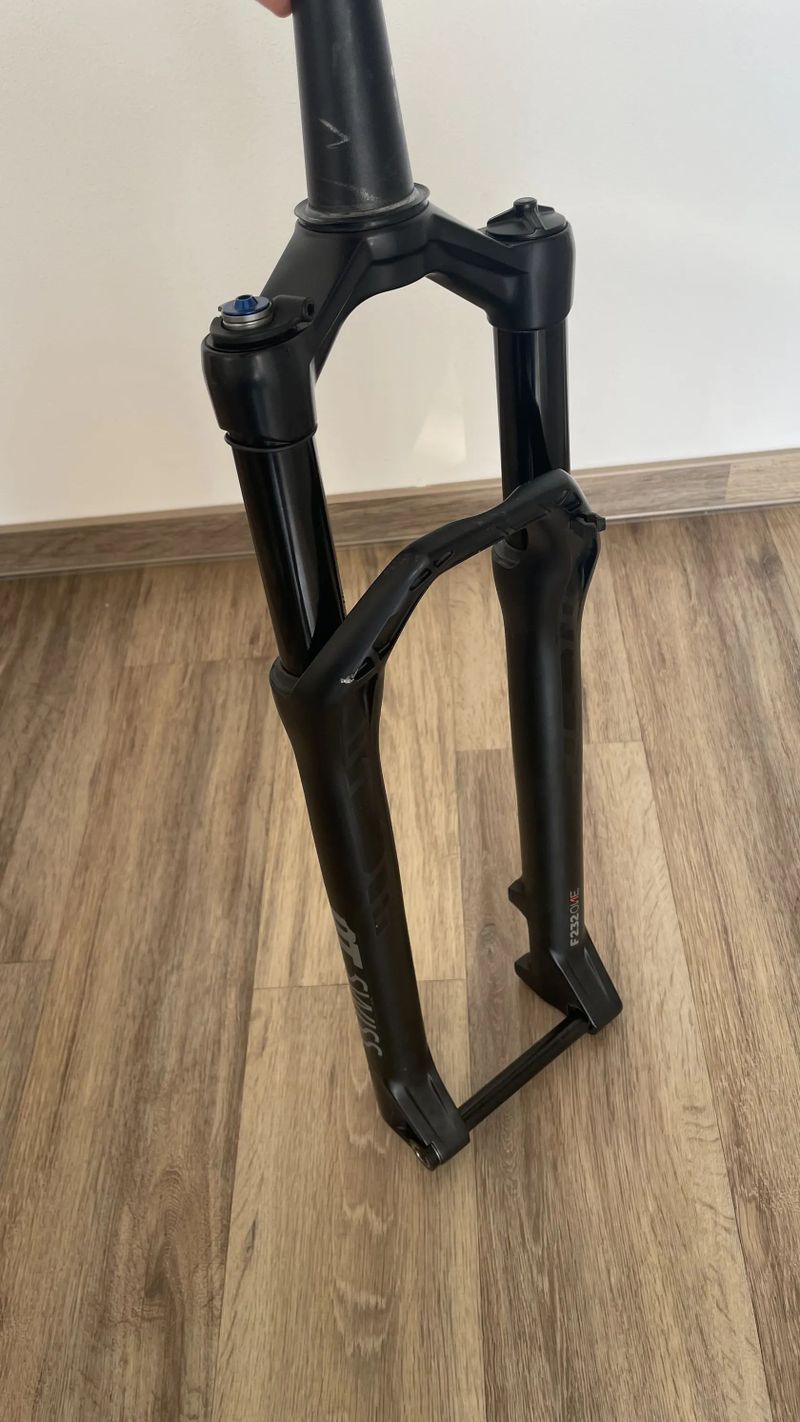 DT Swiss F232 One | Vidlice 100mm | BOOST 15x110