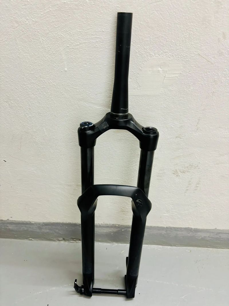 VIDLICE RS Recon 150 SoloAir + TLUMIČ Rock Shox Deluxe Select + 230/60