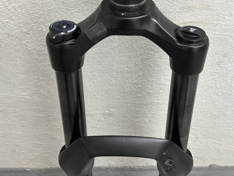 VIDLICE RS Recon 150 SoloAir + TLUMIČ Rock Shox Deluxe Select + 230/60