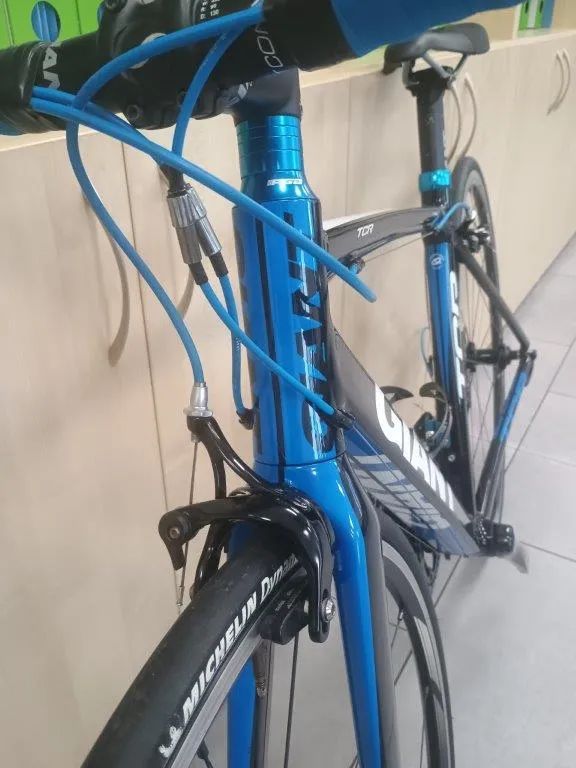 Silniční kolo Giant TCR ve výborném stavu, vel. S