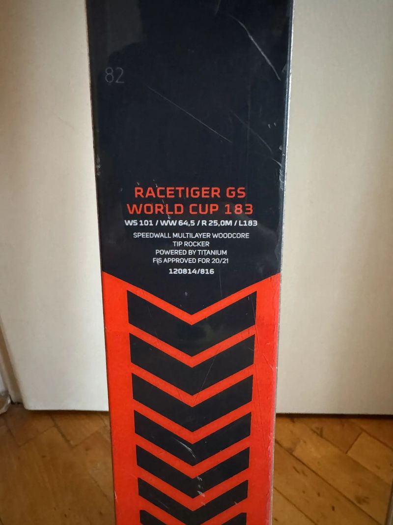 Völkl Racetiger GS World cup 183 cm 25 m rádius