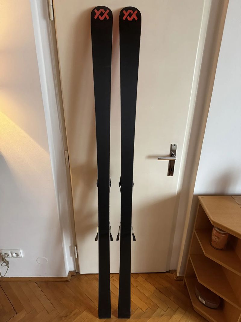 Völkl Racetiger GS World cup 183 cm 25 m rádius