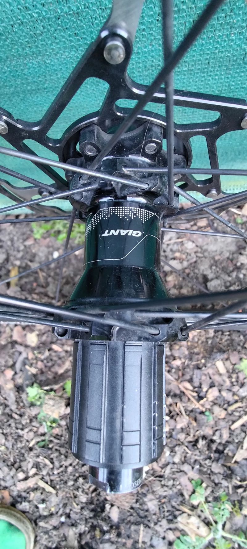 Karbonová silniční kola