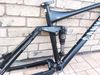 Canyon Nerve F8 + Fox RP 23 - téměř nový 