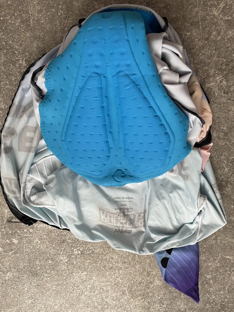 Santini kombinéza Unibet