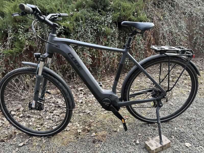 Cube Touring Hybrid One 500