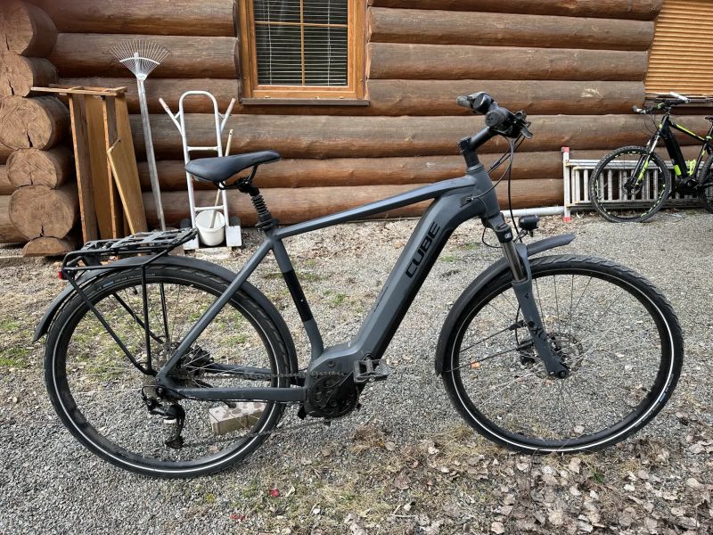 Cube Touring Hybrid One 500