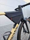 Gravel Canyon Grail CF SLX 8 GRX Di2 2024 velikost M / Karbonové kola / Top stav