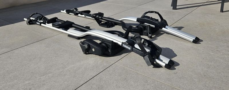 2x střešní nosič kol Thule ProRide 598