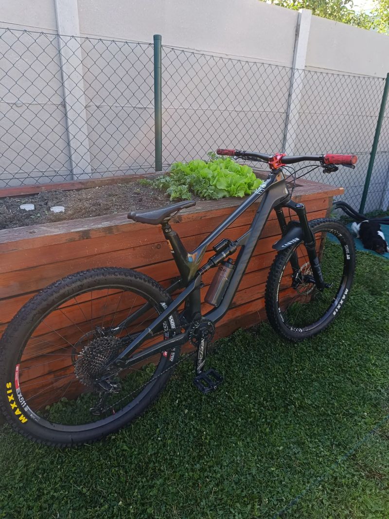 Canyon Spectral CF 7.0