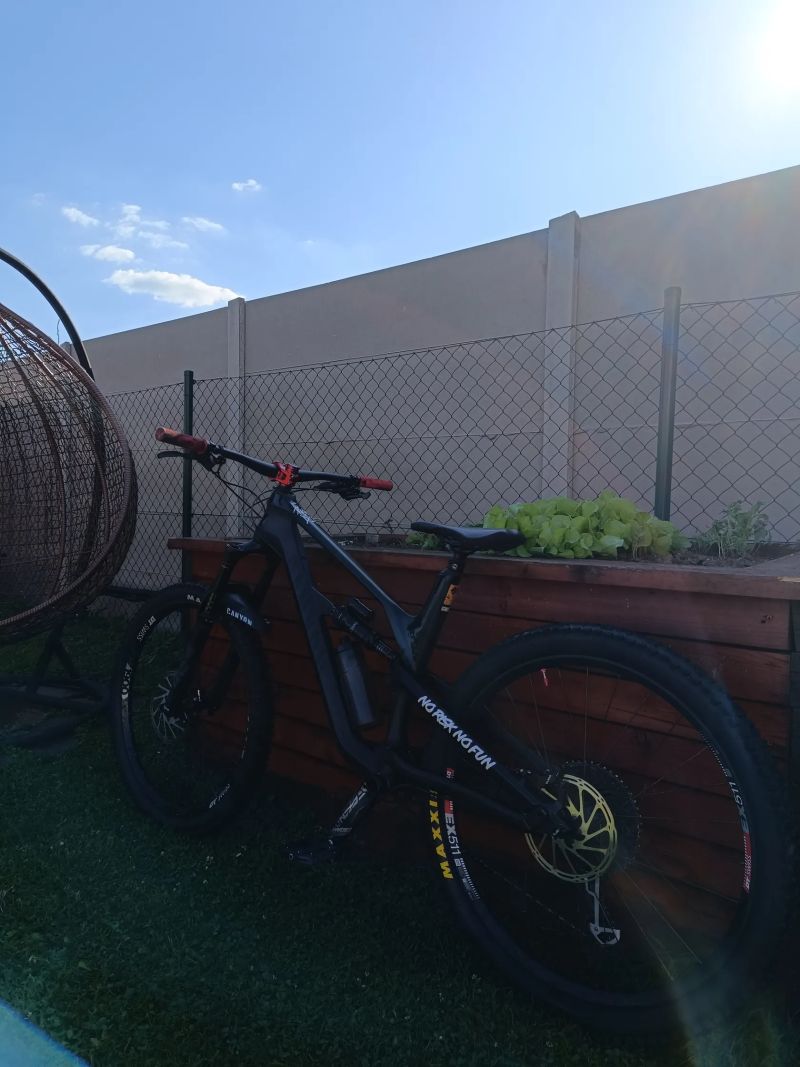 Canyon Spectral CF 7.0