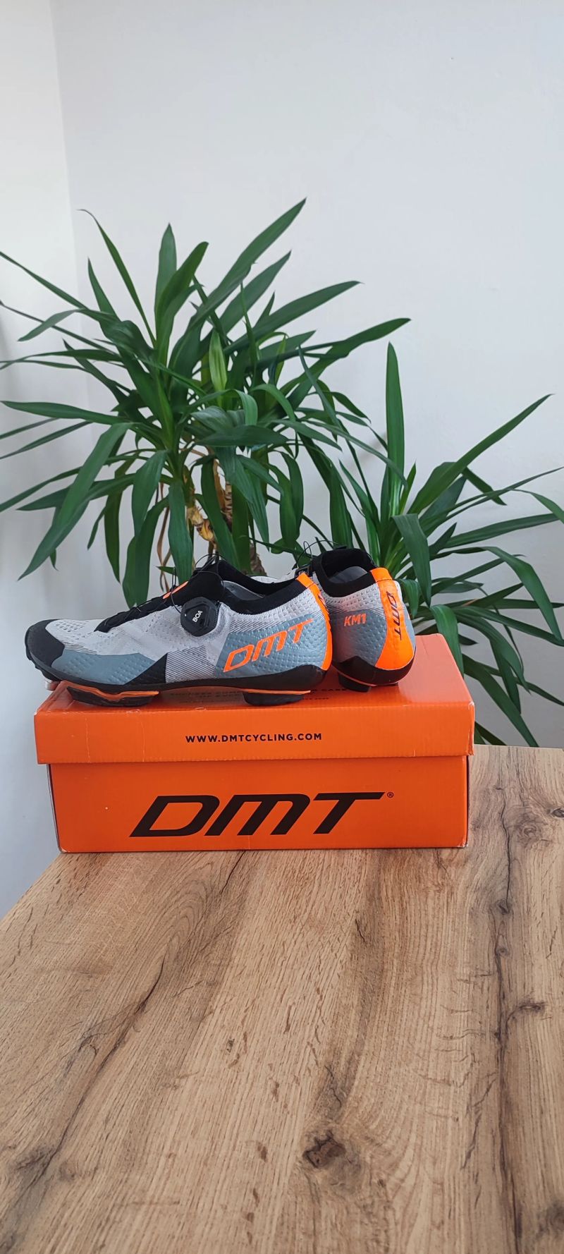Závodní MTB tretry DMT KM1