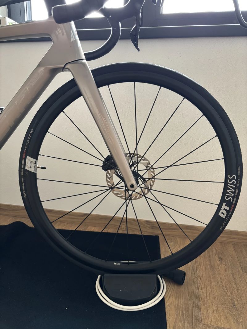 DT Swiss E1800 LN ratchet 