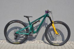 Yeti SB140 TURQ Emerald 2025 / Öhlins / Trickstuff / eeWings/ XTR Di 2/ 
