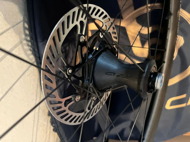 TOP! Campagnolo Bora Ultra WTO 45 C23 DB, Matte Black, N3W. Nejetá, nový model s 23mm vnitřní šířkou