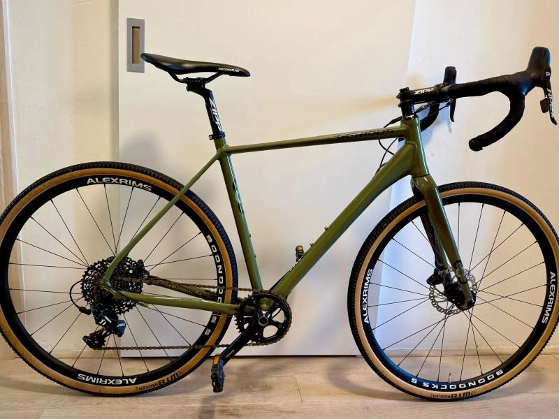 Serious Gravix Pro 2022 ( sram apex1 1×11)