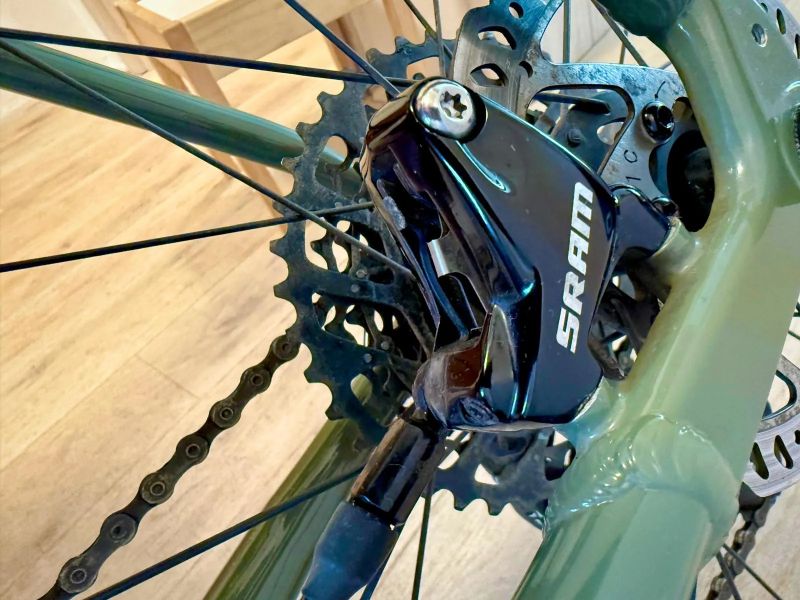 Serious Gravix Pro 2022 ( sram apex1 1×11)