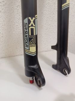 SR Suntour XCR 32 air 100mm