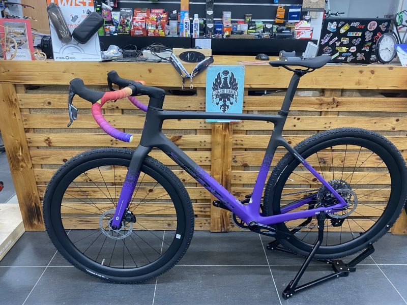 Gravel Scott Addict gravel 20