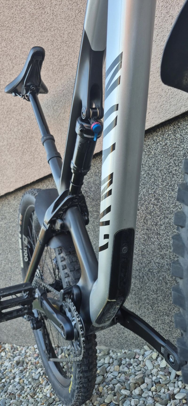 Canyon Neuron CF8 2023