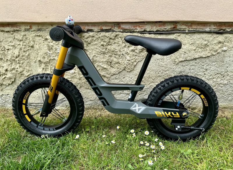 BERG BIKY CROSS GREY 12”