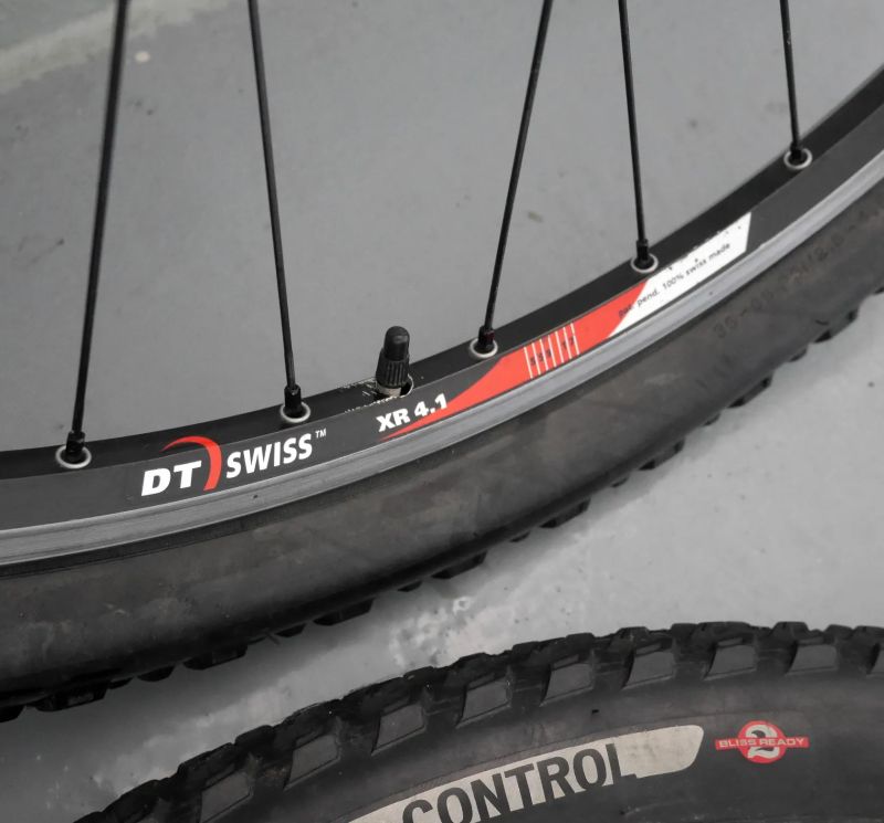 DT Swiss , Shimano XT 26kola