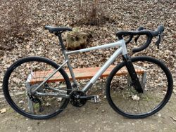  Gravel Focus Atlas ( GRX 2x10.. Vel.M ..cockpit ..